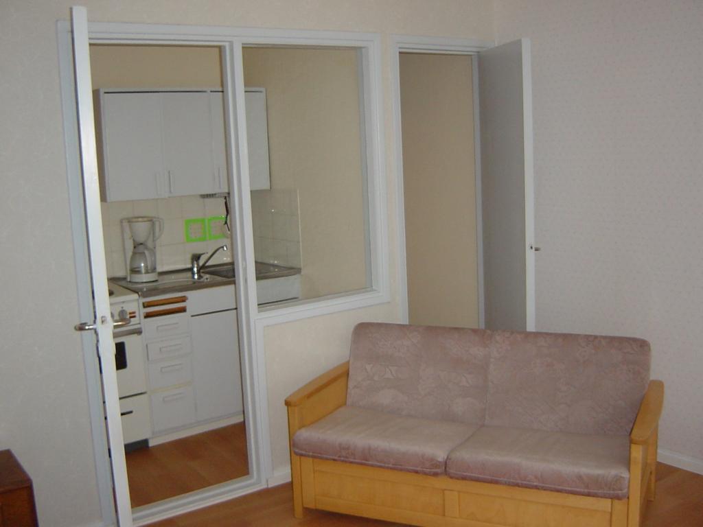 Huoneistohotelli Teekki Muuruvesi Habitación foto