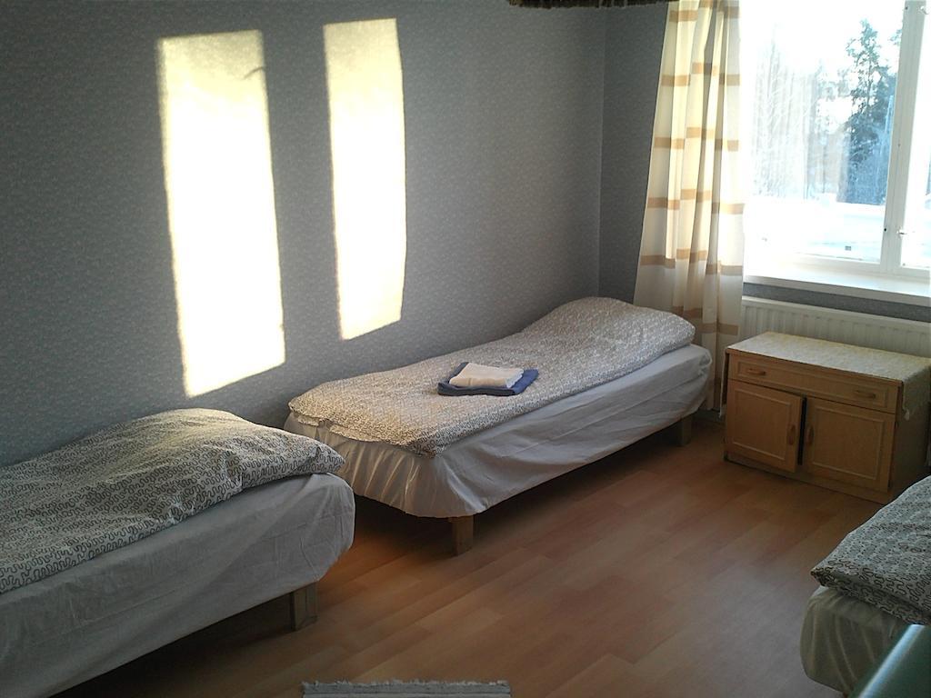 Huoneistohotelli Teekki Muuruvesi Habitación foto